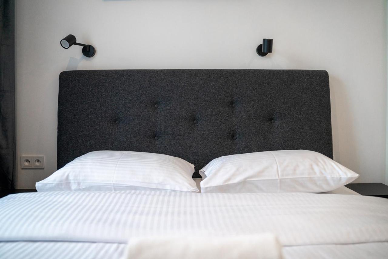 Dzielna Standard Apartment ワルシャワ エクステリア 写真